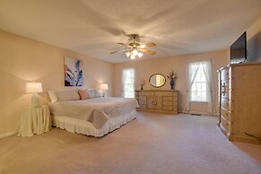 3 Blocks to Shore: North Myrtle Beach Retreat!