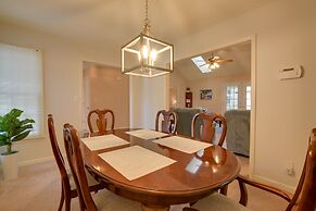 3 Blocks to Shore: North Myrtle Beach Retreat!