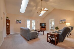 3 Blocks to Shore: North Myrtle Beach Retreat!