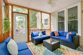 Lakefront Raleigh Retreat ~ 7 Mi to Downtown!