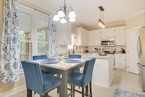 Lakefront Raleigh Retreat ~ 7 Mi to Downtown!