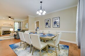 Lakefront Raleigh Retreat ~ 7 Mi to Downtown!