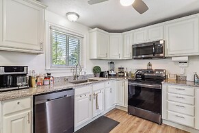 Charming Utah Getaway w/ Fire Pit & Furnished Deck