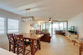 Key Largo Getaway w/ Bay Views + Pool Access!
