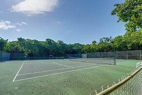 Key Largo Getaway w/ Bay Views + Pool Access!