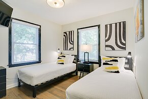 Modern Raleigh Vacation Rental ~ 3 Mi to Downtown!