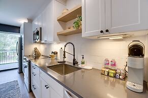 Chic Birmingham Vacation Rental w/ Shared Pool!