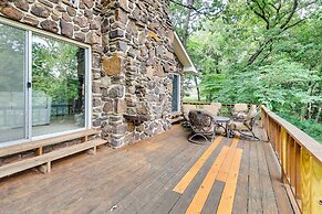 Waterfront Haven w/ Deck on Monkey Island!