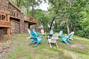 Waterfront Haven w/ Deck on Monkey Island!