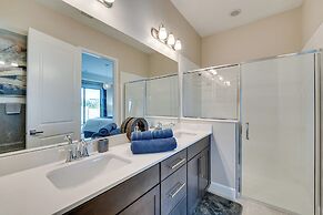 Upscale Davenport Home w/ Pool: 8 Mi to Disney!