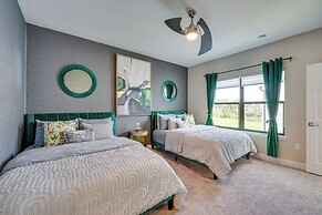 Upscale Davenport Home w/ Pool: 8 Mi to Disney!