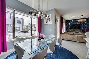 Upscale Davenport Home w/ Pool: 8 Mi to Disney!