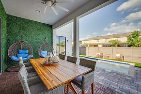 Upscale Davenport Home w/ Pool: 8 Mi to Disney!