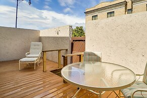 Walk to Restaurants: Downtown Leesburg Townhome!