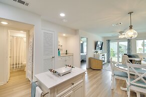 Condo on Beach w/ Balcony in Gulf Shores!