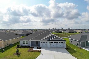 Home w/ Lanai + Community Perks in The Villages!