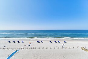 Beachfront Condo in Gulf Shores w/ Pool Access!