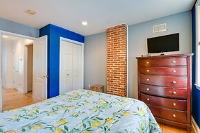 Quirky Baltimore Townhome ~ 2 Mi to Inner Harbor