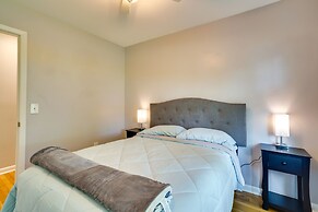 Charleston Vacation Home 6 Mi to Downtown & Beach!