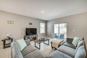 ~ 10 Mi to Animal Kingdom: Davenport Family Home