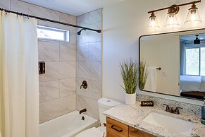 Garden City Vacation Rental: Walk to Bear Lake