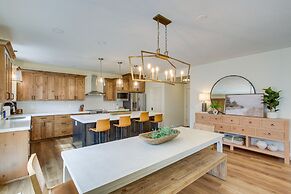 Spacious Utah Home w/ Hot Tub < 1 Mi to Bear Lake!