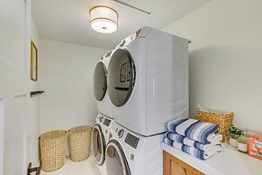 Spacious Utah Home w/ Hot Tub < 1 Mi to Bear Lake!