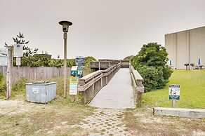 Nags Head Vacation Rental w/ Hot Tub: Near Beach!