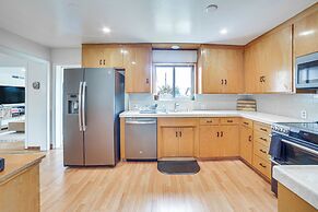 Seaside Vacation Rental w/ Patio Near Monterey Bay