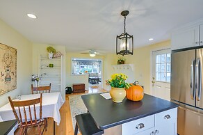 Marblehead Retreat w/ Sprawling Yard & Gas Grill!