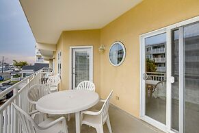 Wildwood Getaway w/ Ocean View - 1 Block to Beach!