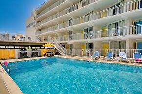 Wildwood Condo Rental w/ Pool & Beach Access