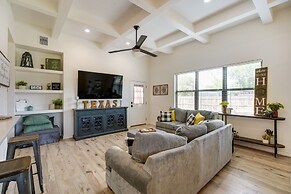 Updated New Braunfels Home w/ Fire Pit!