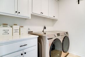 Updated New Braunfels Home w/ Fire Pit!