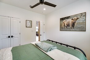 Updated New Braunfels Home w/ Fire Pit!