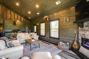 Upscale Sevierville Cabin w/ Hot Tub & Views!