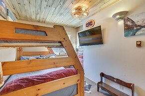 Ski-in Red River Retreat: Balcony, Mountain Views!