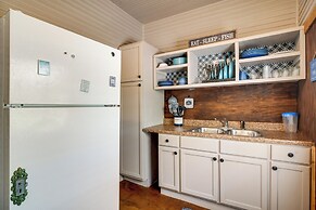 New Braunfels Vacation Rental on Lake Dunlap!