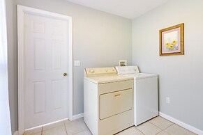 Serene Sevierville Getaway - 6 Mi to Dollywood!