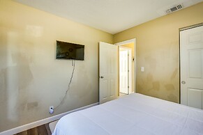 North Lauderdale Vacation Rental: 8 Mi to Beach!