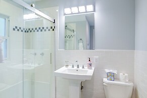 Silver Spring Rental: 8 Mi to Washington, DC!