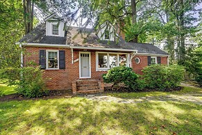 Silver Spring Rental: 8 Mi to Washington, DC!