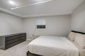 Washington, DC, Area Apartment < 2 Mi to Subway!