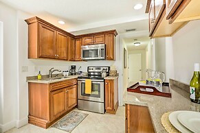 St Augustine Apt w/ Hot Tub Access ~ 1 Mi to Beach