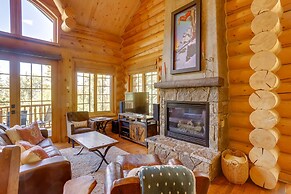 Ski-in/ski-out Mountain Village Condo w/ Hot Tub!