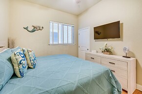 Miramar Beach Condo w/ Pool - Walk to Beach!