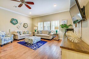 Miramar Beach Condo w/ Pool - Walk to Beach!