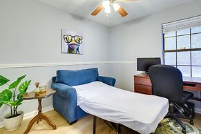 Charming Fort Worth Home - 12 Mi to Downtown!