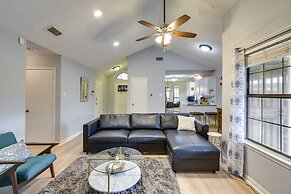 Charming Fort Worth Home - 12 Mi to Downtown!