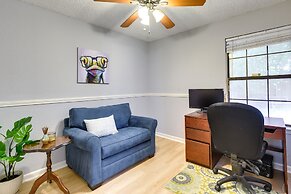Charming Fort Worth Home - 12 Mi to Downtown!